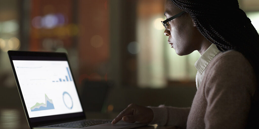 Image : les outils de dataviz permettront aux banques de stimuler leur croissance et d'acquérir des avantages. © Getty Images